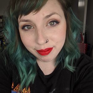 Meet your Posher, Loren